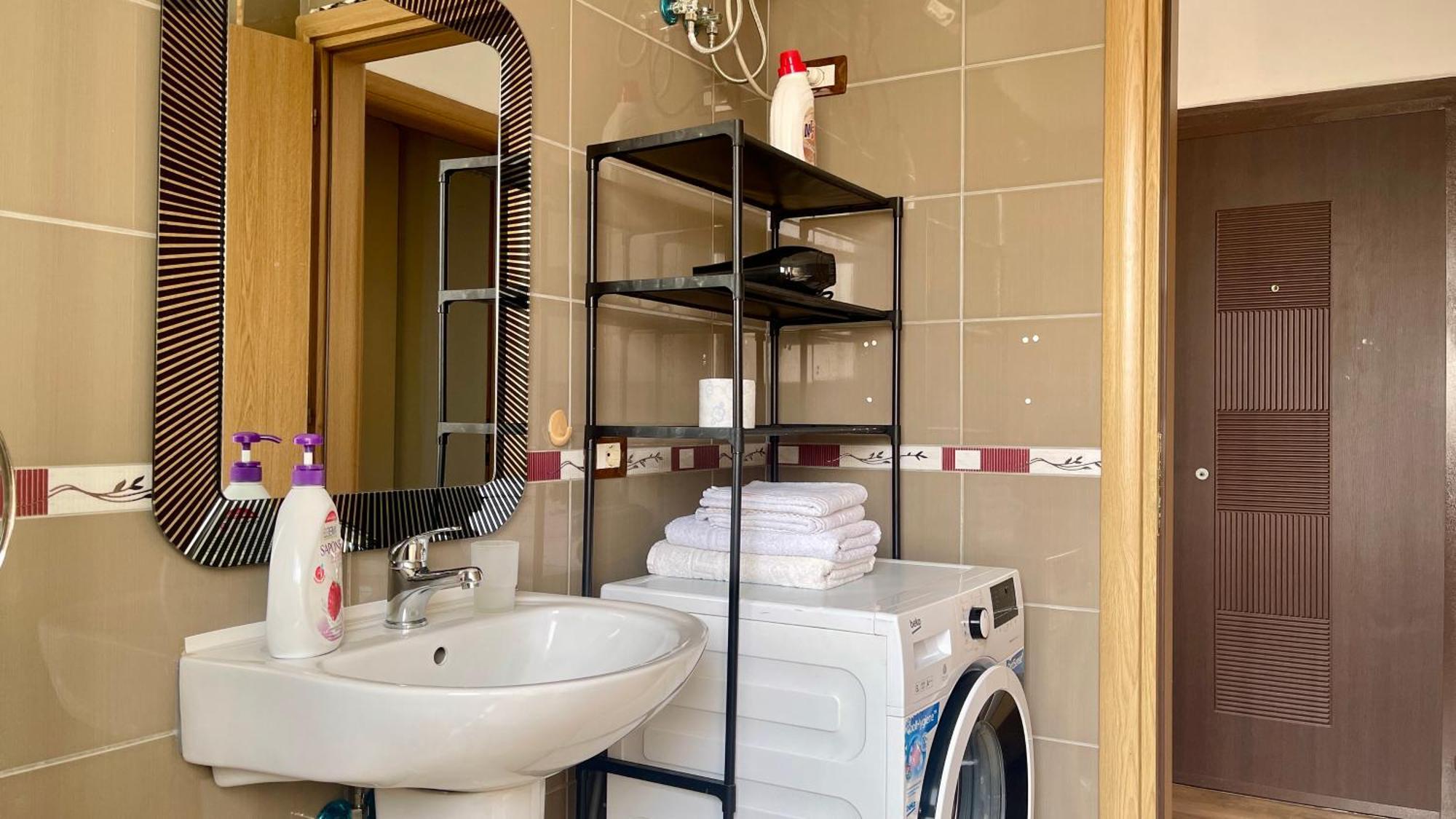Appartamento 21° Bs Pazari City Center Comfort Tirana Esterno foto